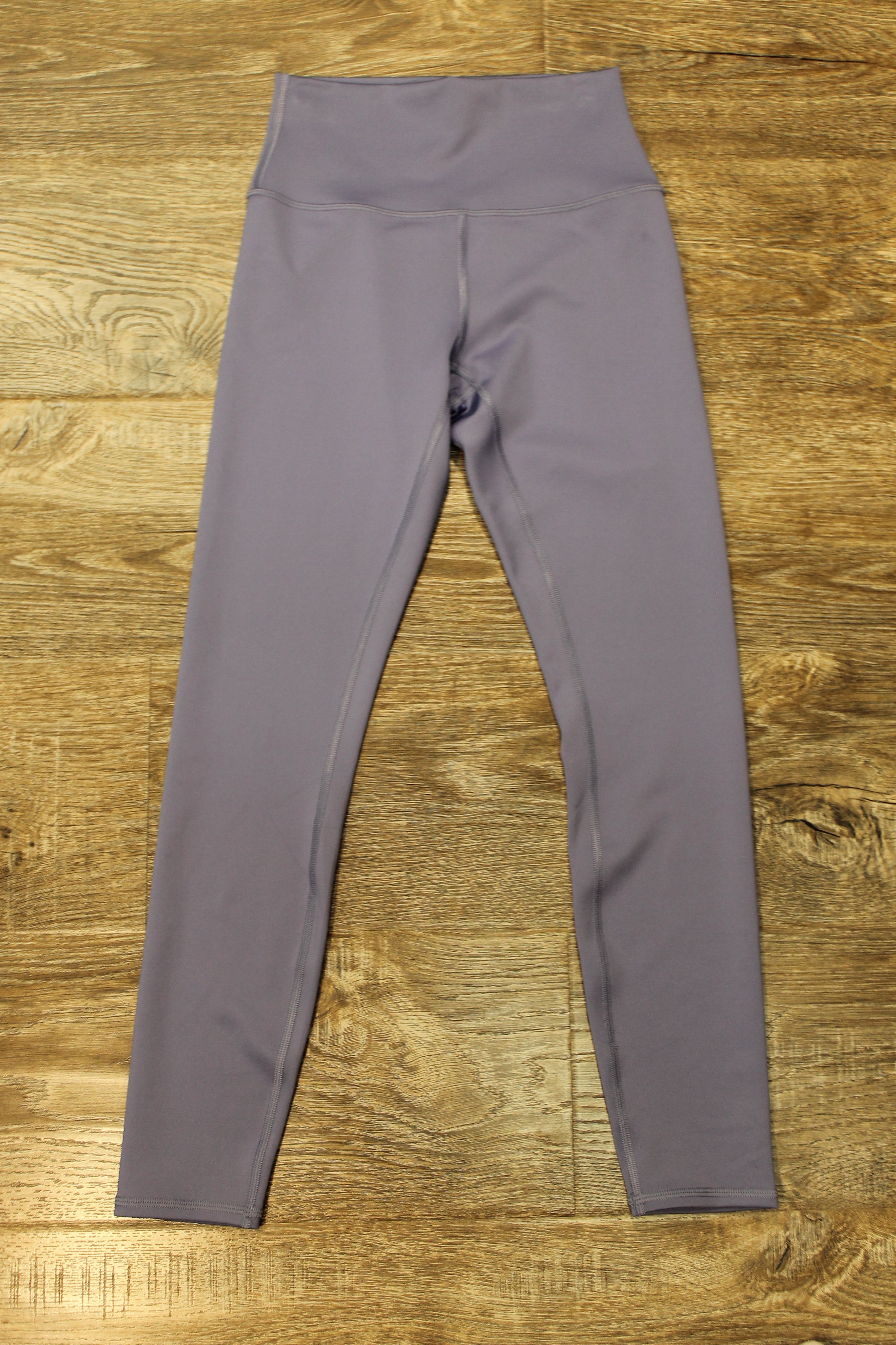 Alo Infinity Blue 7/8 Airlift Legging – Ra Yoga