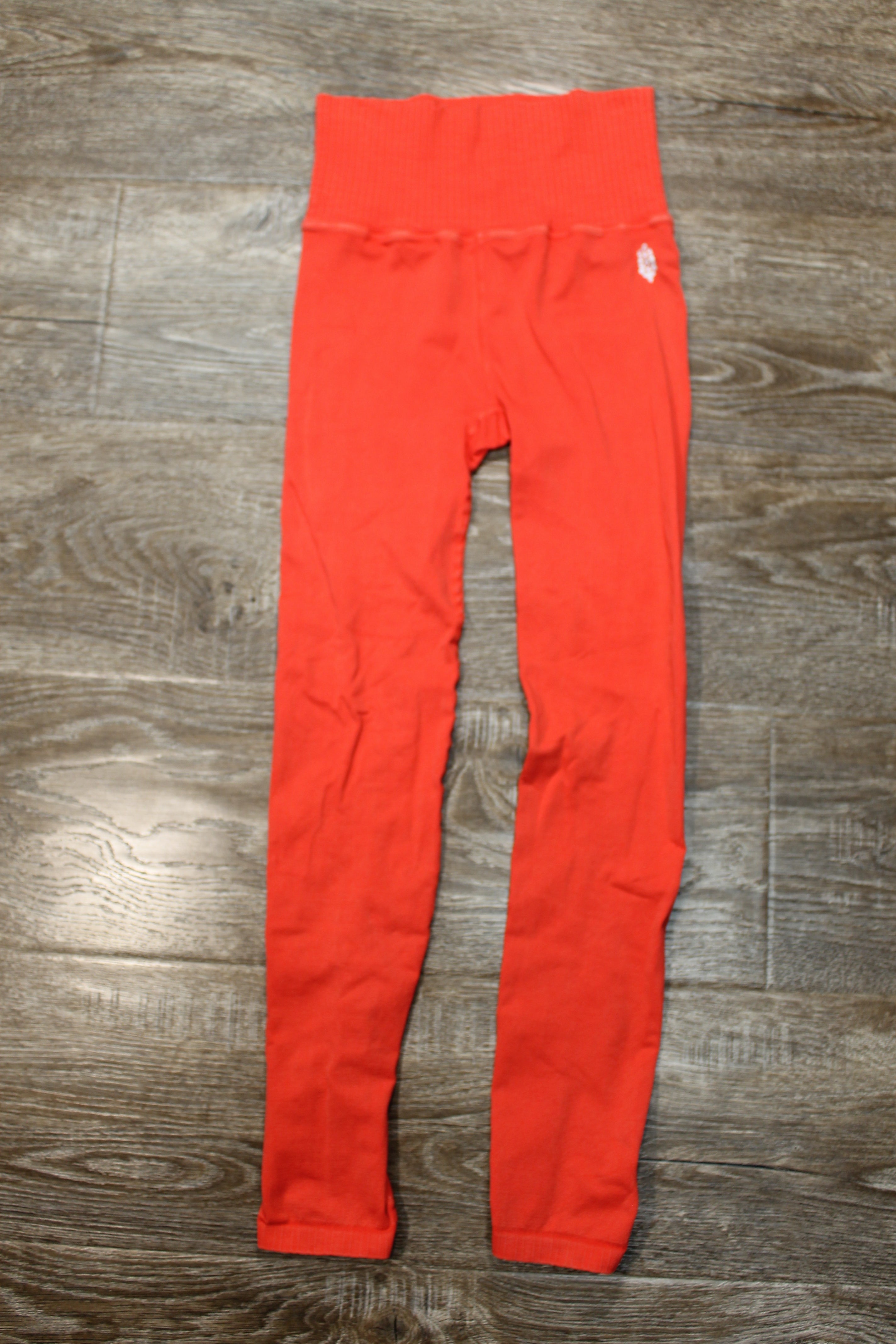 FPM Red Apple Good Karma Legging