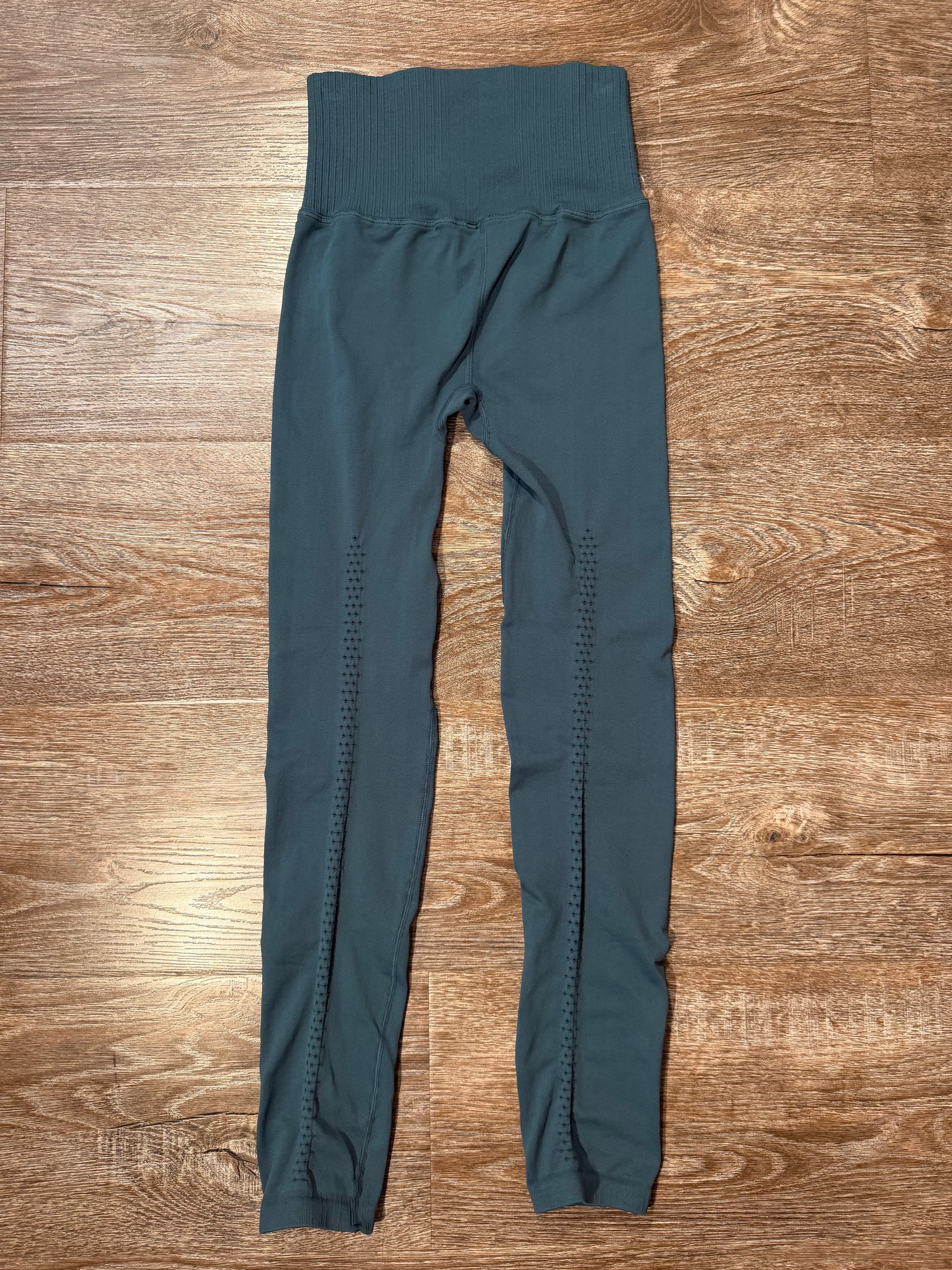 FPM Good Karma Legging