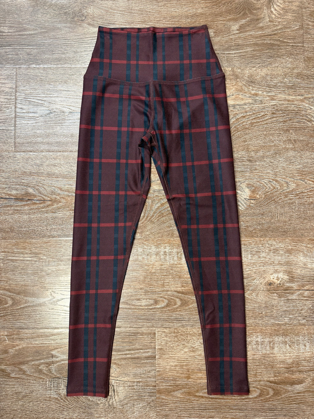BY Caught in the Midi Legging
