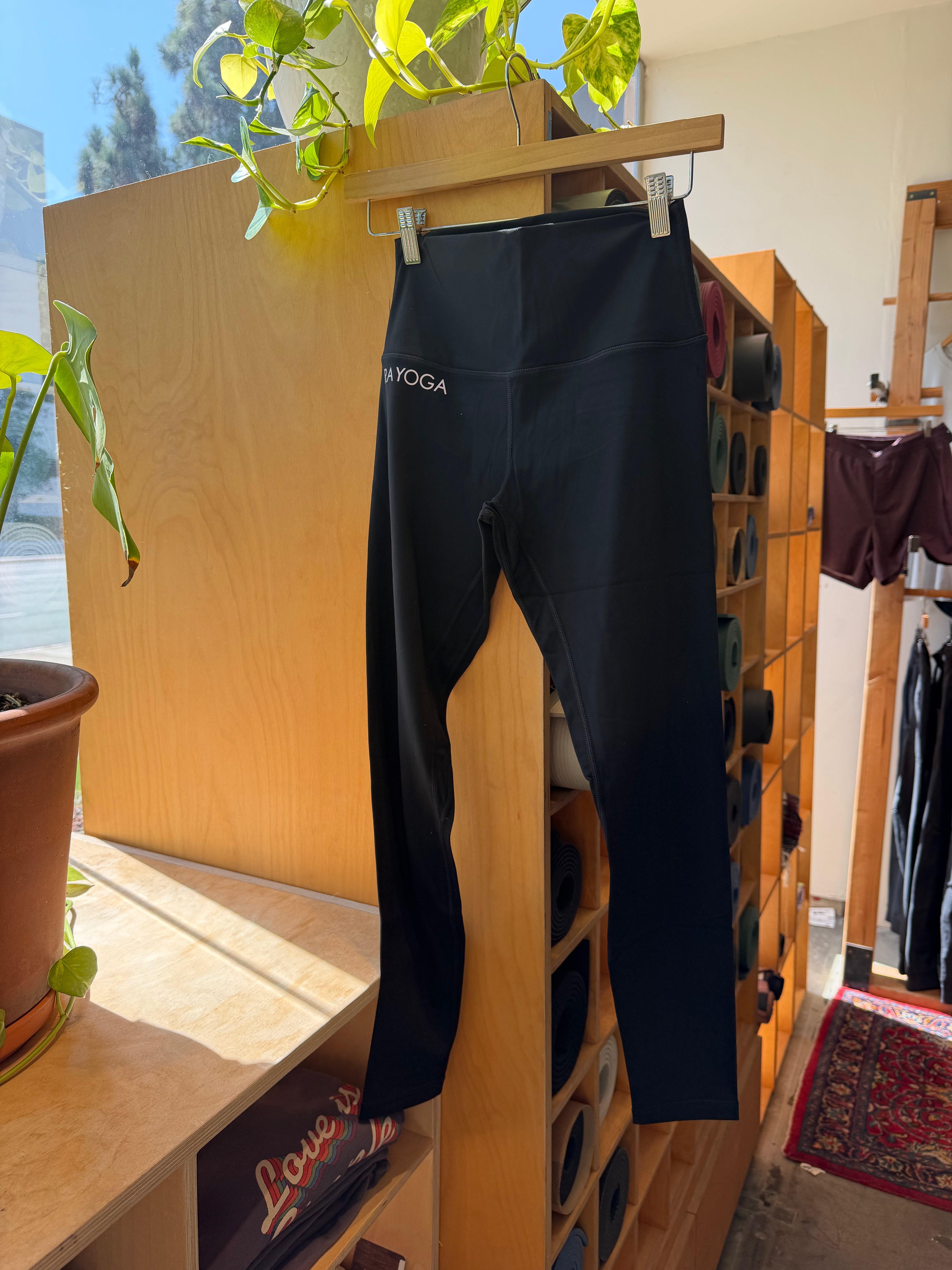 Ra Branded Luxe Legging