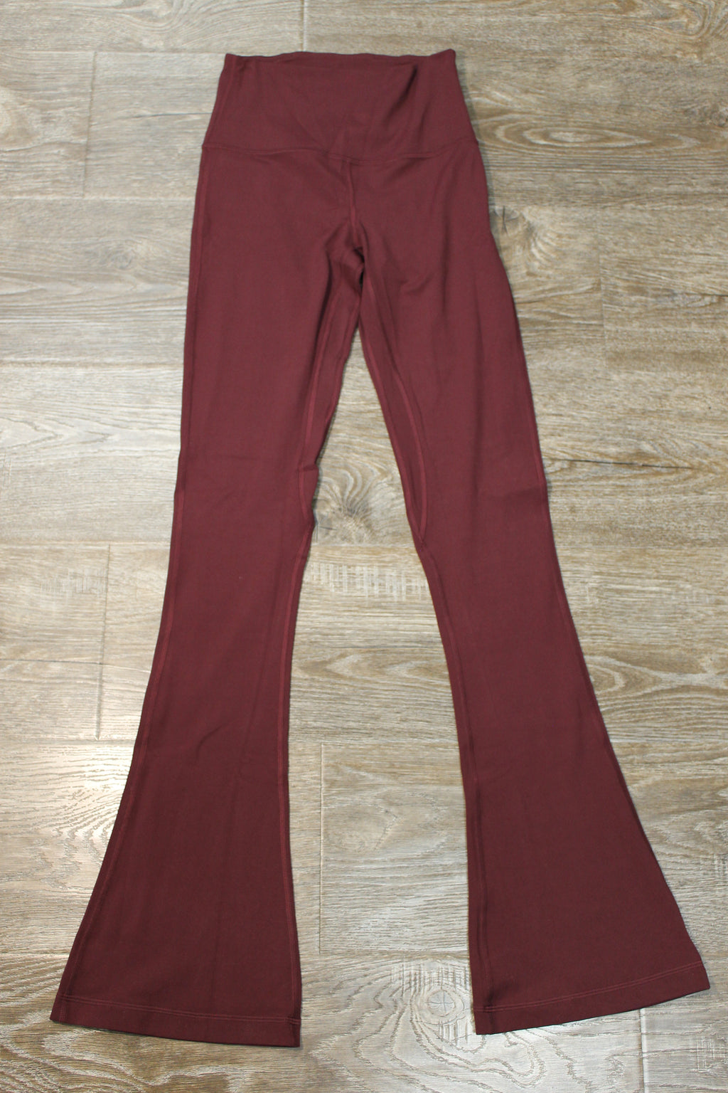 Lulu Garnet Align HR Mini Flare Pant 32"