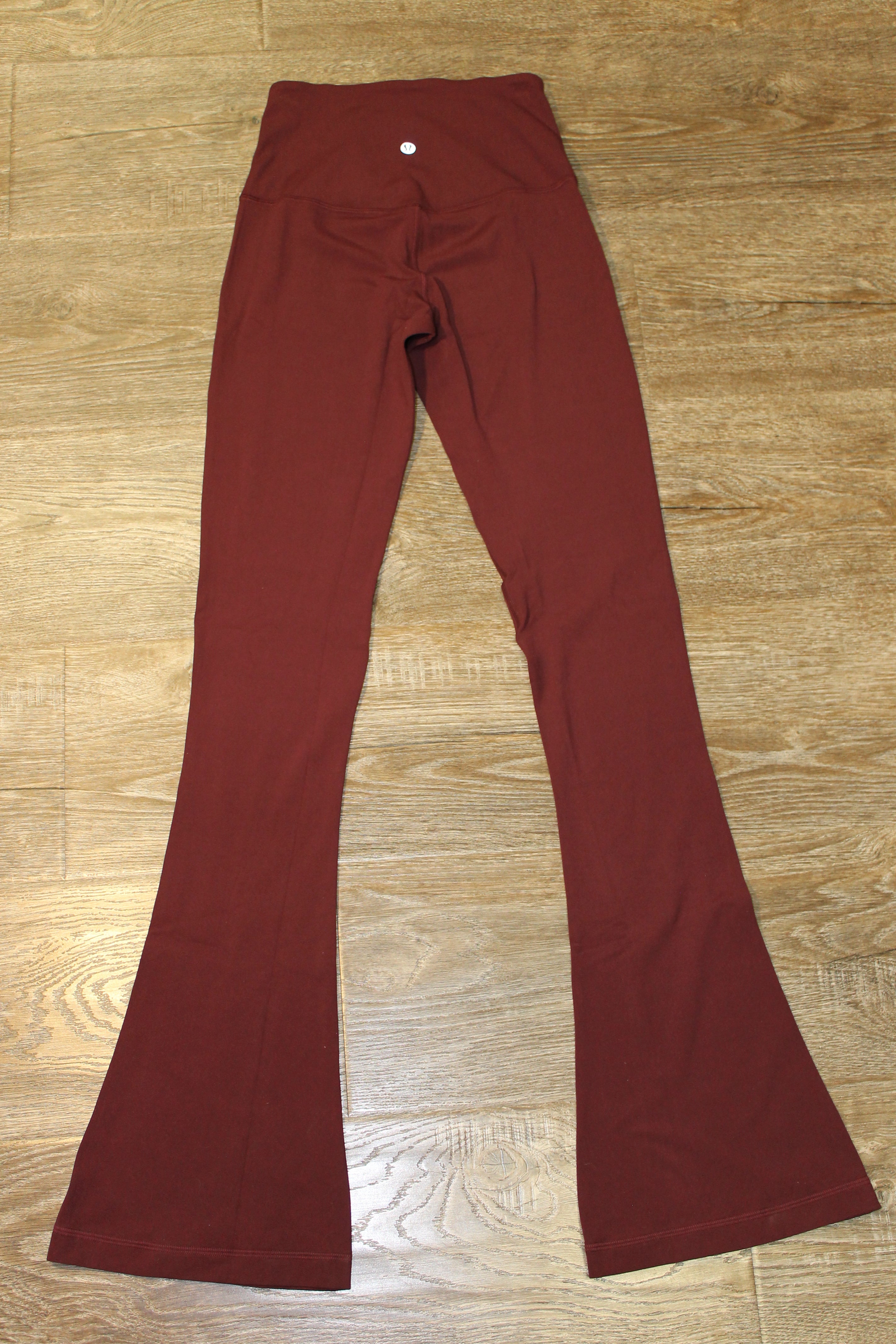 Lulu Garnet Align HR Mini Flare Pant 32"