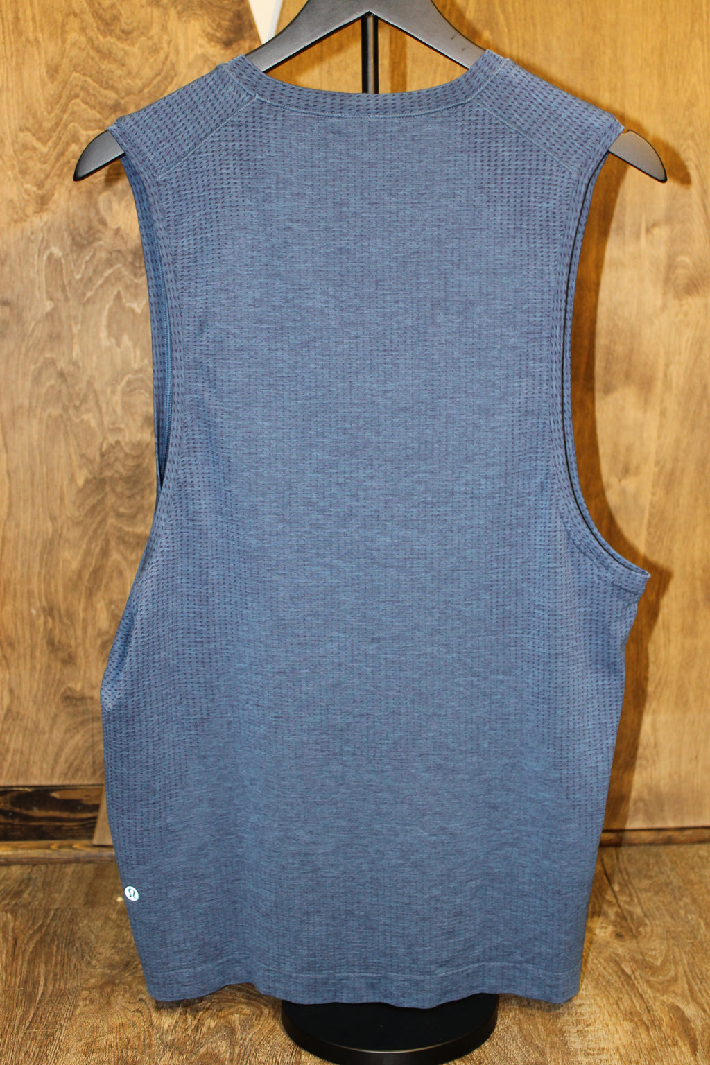 Lulu Night Sea/Soft Denim Metal Vent Sleeveless Tank