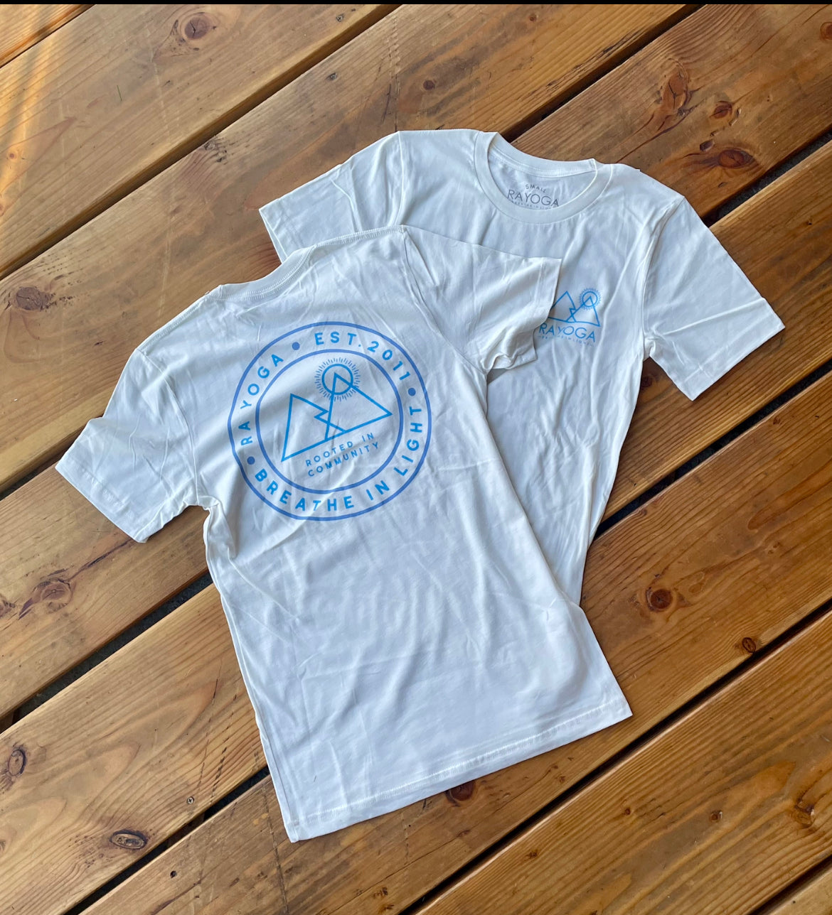 Vintage White Circle Stamp Tee
